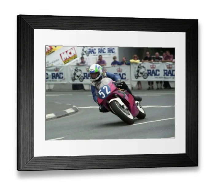 Framed Print : Bob Eva (Yamaha) 1993 Junior TT Framed Print : Bob Eva (Yamaha) 1993 Junior TT