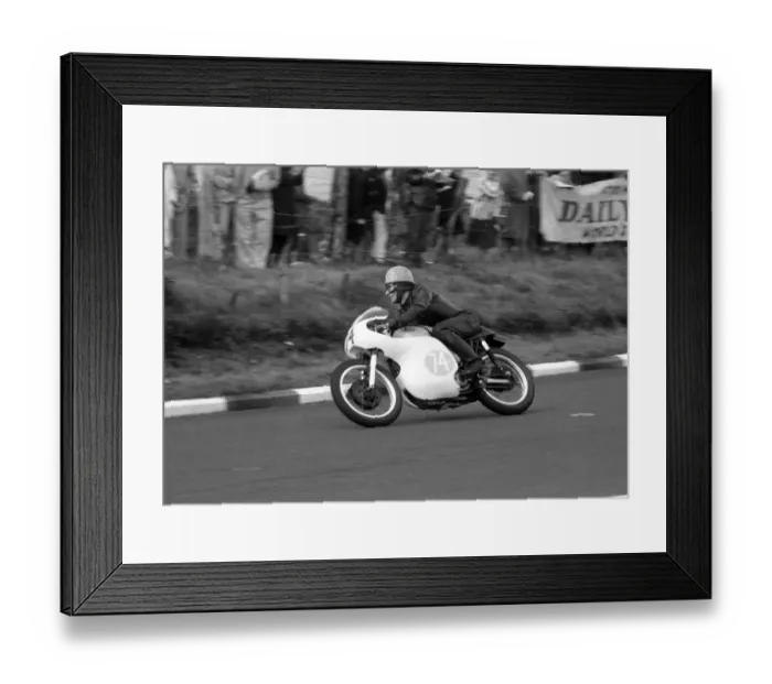 Framed Print : David Reid (Norton) 1963 Junior Manx Grand Prix Framed Print : David Reid (Norton) 1963 Junior Manx Grand Prix