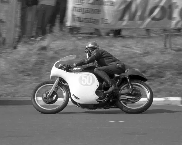 Eric Kirk (AJS) 1963 Junior Manx Grand Prix