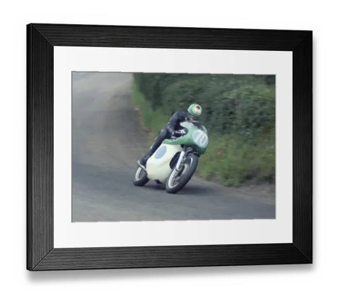 Framed Print : Lindsay Porter (Norton) 1968 Junior Manx Grand Prix Framed Print : Lindsay Porter (Norton) 1968 Junior Manx Grand Prix