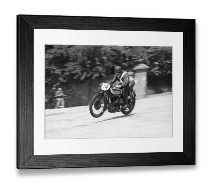 Framed Print : Jack Williams (Norton) 1937 Junior TT Framed Print : Jack Williams (Norton) 1937 Junior TT
