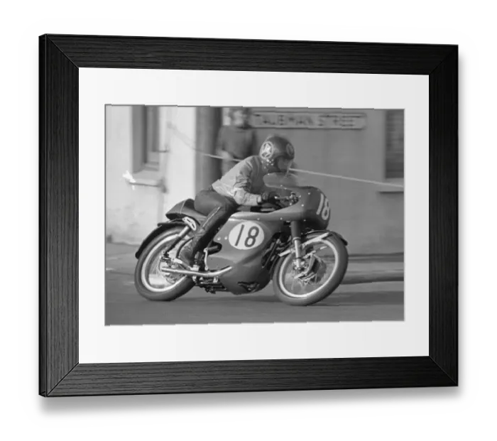 Framed Print : Danny Shimmin (Velocette) 1975 Production TT Framed Print : Danny Shimmin (Velocette) 1975 Production TT