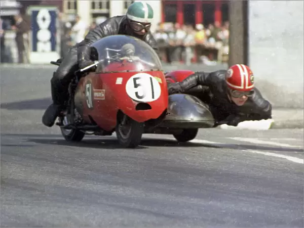William Lomas & Conrad Money (Norton) 1969 500 Sidecar TT