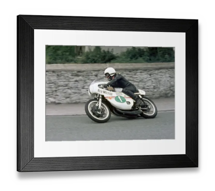 Framed Print : Hugh Mitchell (Yamaha) 1973 Lightweight Manx Grand Prix Framed Print : Hugh Mitchell (Yamaha) 1973 Lightweight Manx Grand Prix