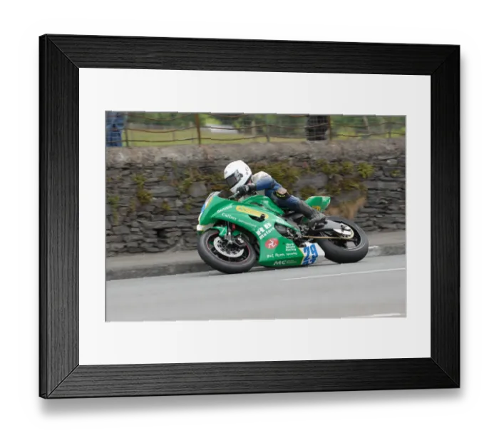 Framed Print : Derek Brien (Yamaha) 2010 Supersport TT Framed Print : Derek Brien (Yamaha) 2010 Supersport TT