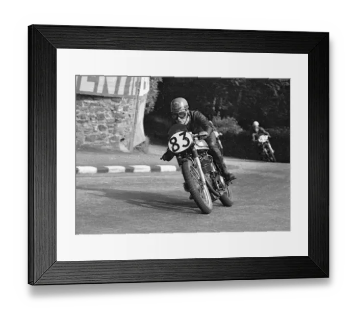 Framed Print : Alan Holmes (Norton) 1957 Senior Manx Grand Prix Framed Print : Alan Holmes (Norton) 1957 Senior Manx Grand Prix