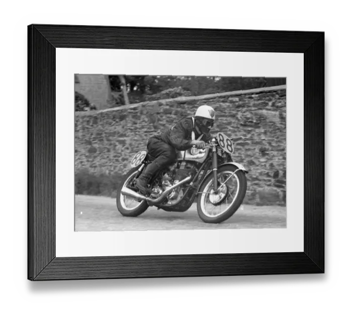 Framed Print : Jack Thurston (BSA) 1955 Senior Manx Grand Prix Framed Print : Jack Thurston (BSA) 1955 Senior Manx Grand Prix