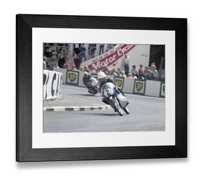 Framed Print : Stuart Graham (Suzuki) 1967 50cc TT Framed Print : Stuart Graham (Suzuki) 1967 50cc TT