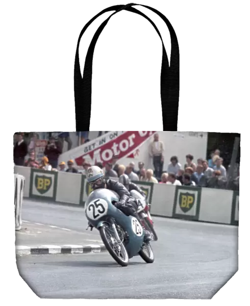 Robin Udall (Honda) 1967 50cc TT
