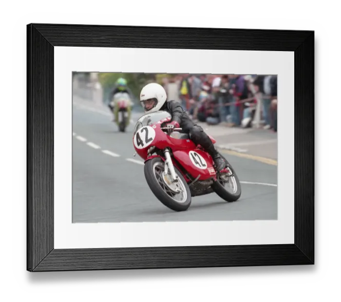 Framed Print : Chris Periera (Ducati) 1995 Classic Parade Framed Print : Chris Periera (Ducati) 1995 Classic Parade