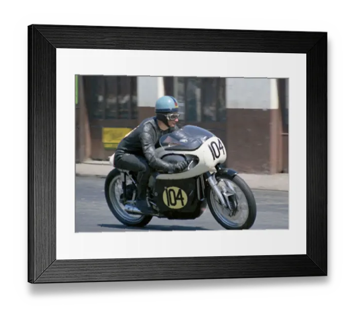 Framed Print : Brian Adams (Norton) 1968 Senior TT Framed Print : Brian Adams (Norton) 1968 Senior TT