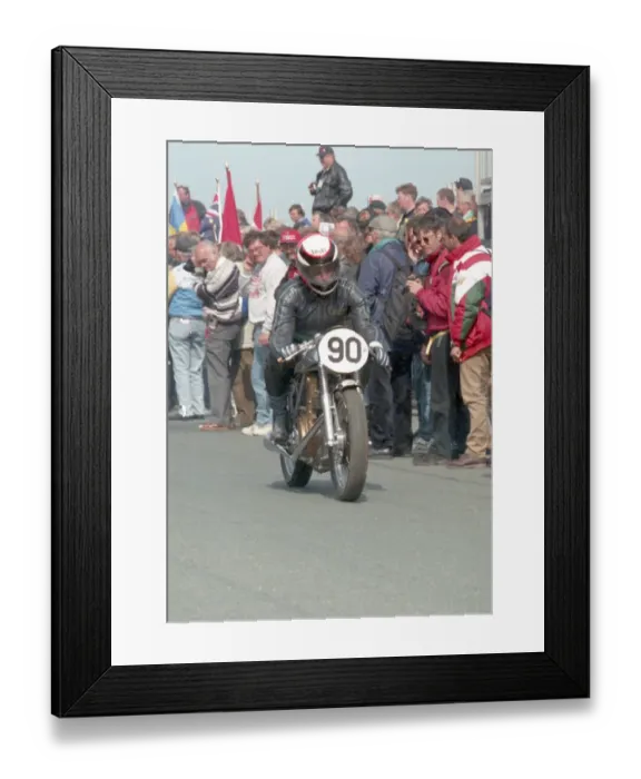 Framed Print : Roy Horne (Matchless) 1996 Classic Parade