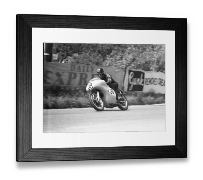 Framed Print : Edward Whiteside (Matchless) 1962 Senior TT Framed Print : Edward Whiteside (Matchless) 1962 Senior TT