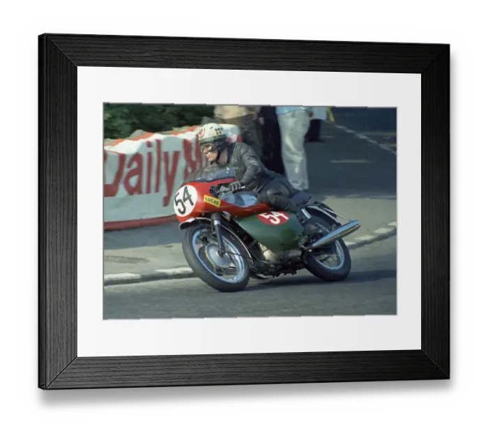 Framed Print : Gordon Pantall (Triumph) 1970 Production TT Framed Print : Gordon Pantall (Triumph) 1970 Production TT