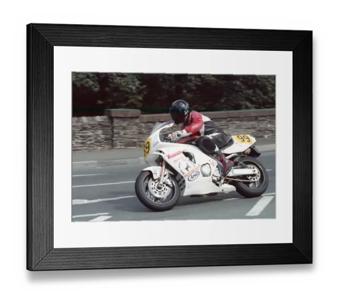Framed Print : Dave Stenton (Yamaha) 1996 Senior Manx Grand Prix Framed Print : Dave Stenton (Yamaha) 1996 Senior Manx Grand Prix