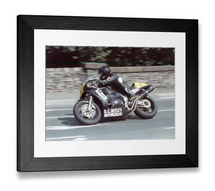 Framed Print : Keith Townsend (Butler Honda) 1996 Senior Manx Grand Prix