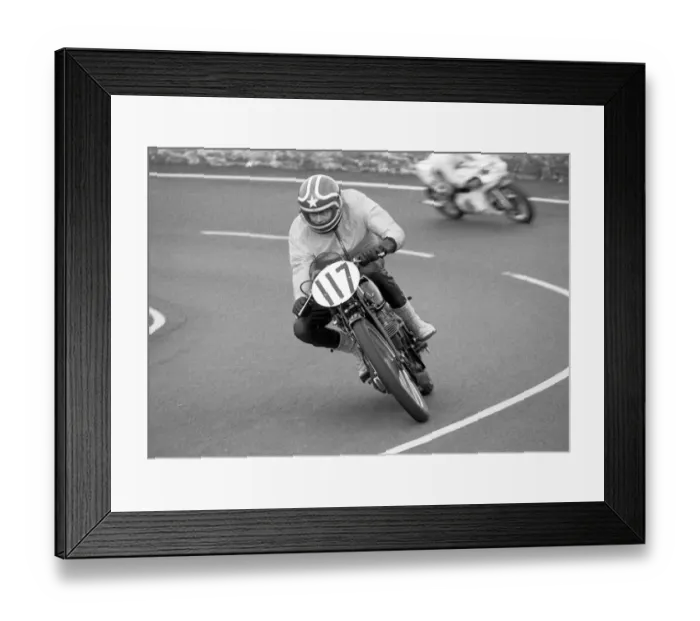 Framed Print : Grahame Rhodes (Velocette) 1985 Junior Classic Manx Grand Prix Framed Print : Grahame Rhodes (Velocette) 1985 Junior Classic Manx Grand Prix
