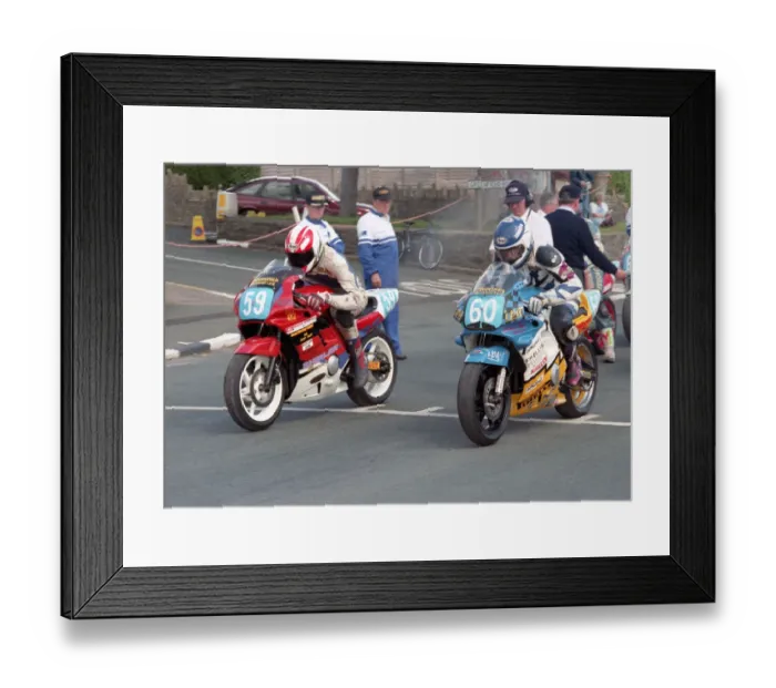 Framed Print : Alan Bennie & Adam Nowell (Honda) 1996 Junior Manx Grand Prix Framed Print : Alan Bennie & Adam Nowell (Honda) 1996 Junior Manx Grand Prix