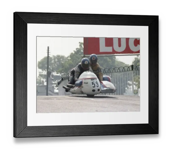 Framed Print : Pete Coney & Brian Leigh (APT Yamaha) 1978 Sidecar TT Framed Print : Pete Coney & Brian Leigh (APT Yamaha) 1978 Sidecar TT
