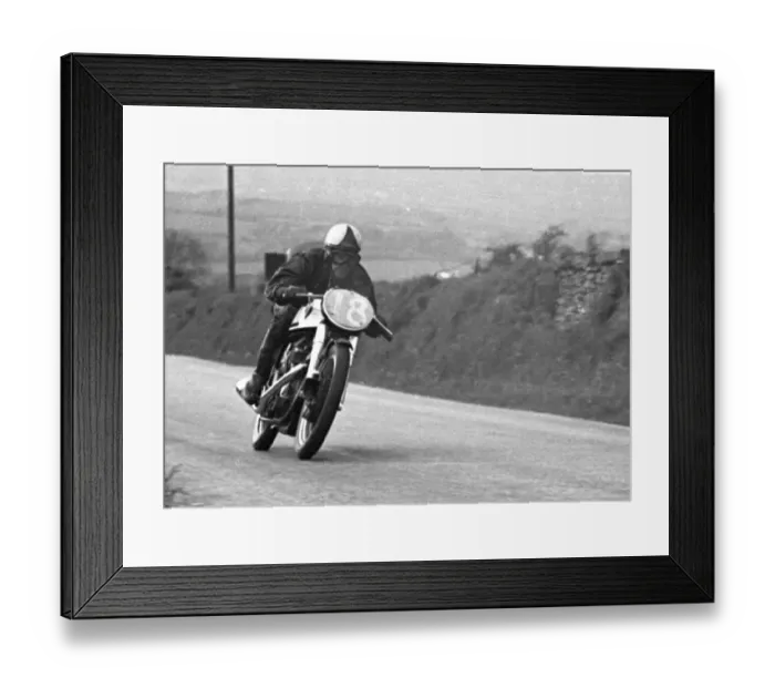 Framed Print : Harry Hinton snr (Norton) 1951 Junior TT Framed Print : Harry Hinton snr (Norton) 1951 Junior TT