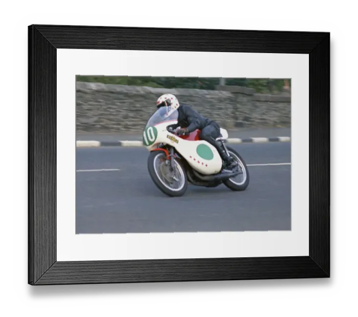Framed Print : Paddy Reid (Yamaha) 1972 Lightweight Manx Grand Prix Framed Print : Paddy Reid (Yamaha) 1972 Lightweight Manx Grand Prix