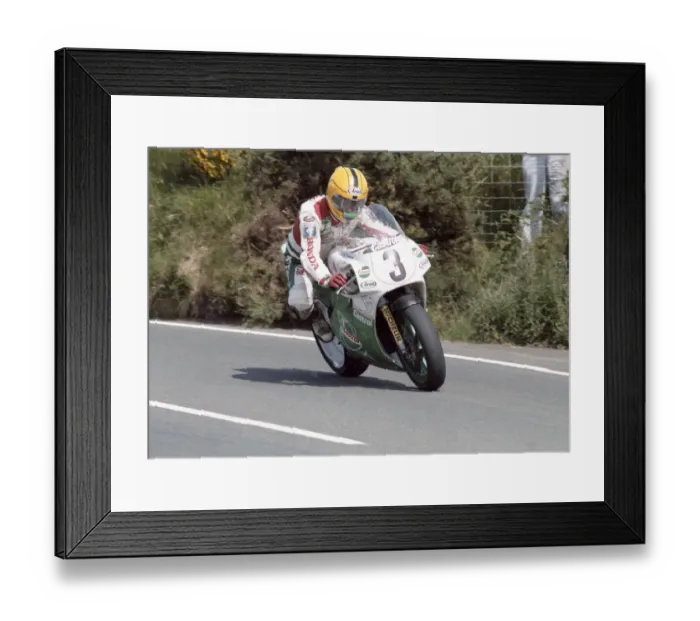 Framed Print : Joey Dunlop (Honda) 1992 Senior TT Framed Print : Joey Dunlop (Honda) 1992 Senior TT