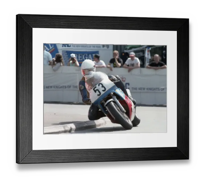 Framed Print : John Crellin (Honda) 1992 Senior TT Framed Print : John Crellin (Honda) 1992 Senior TT