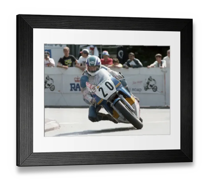 Framed Print : Gary Radcliffe (Honda) 1992 Senior TT Framed Print : Gary Radcliffe (Honda) 1992 Senior TT