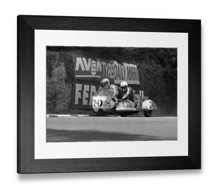 Framed Print : Dick Hawes & Eddie Kiff (Cooper Weslake) at Governors Bridge: 1973 500 Sidecar TT Framed Print : Dick Hawes & Eddie Kiff (Cooper Weslake) at Governors Bridge: 1973 500 Sidecar TT