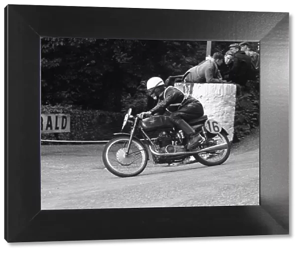 Bill Maddrick (MV) 1955 Ultra Lightweight TT