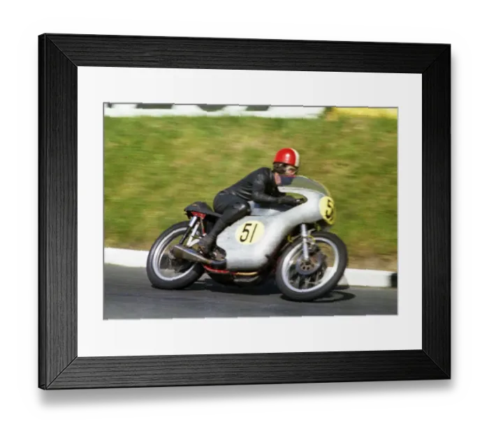 Framed Print : John Dodds (Norton) 1968 Senior TT Framed Print : John Dodds (Norton) 1968 Senior TT