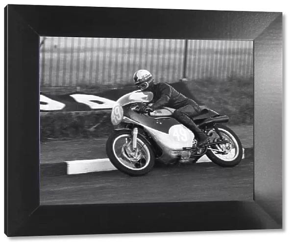 Dave Simmonds (Norton Honda) 1966 Junior TT