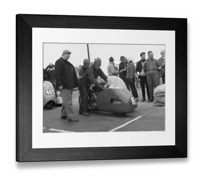 Framed Print : Charlie Freeman & Billie Nelson (Norton) 1964 Sidecar TT Framed Print : Charlie Freeman & Billie Nelson (Norton) 1964 Sidecar TT