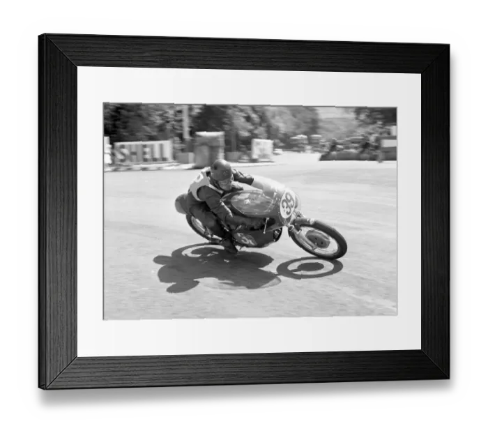 Framed Print : Chris Vincent (Aermacchi) 1964 Lightweight TT Framed Print : Chris Vincent (Aermacchi) 1964 Lightweight TT