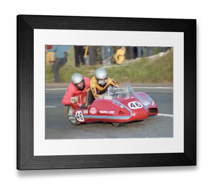 Framed Print : Andres Olt & Jan Johansson (Mistel Armstrong) 1982 Sidecar TT Framed Print : Andres Olt & Jan Johansson (Mistel Armstrong) 1982 Sidecar TT
