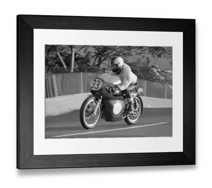 Framed Print : David Borman (Matchless Metisse) 1975 Senior Manx Grand Prix Framed Print : David Borman (Matchless Metisse) 1975 Senior Manx Grand Prix