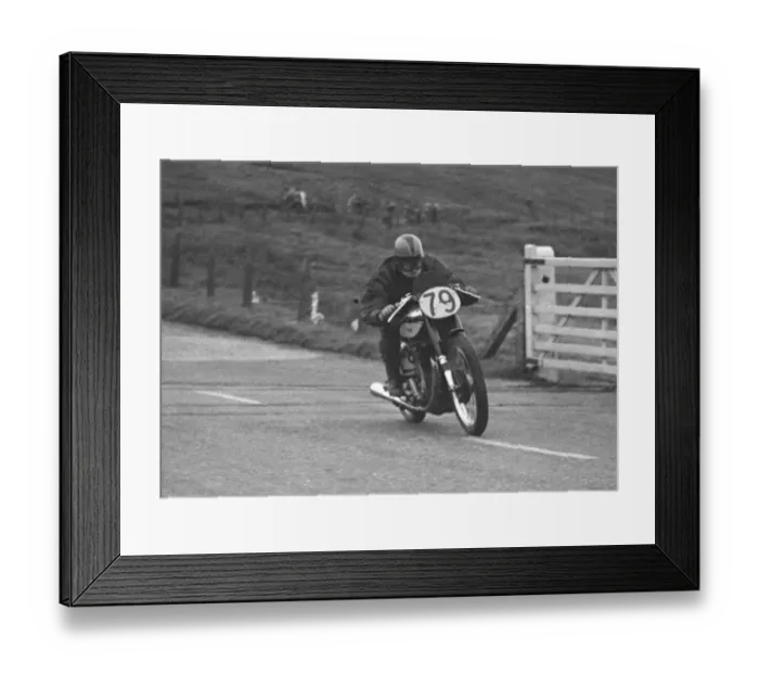 Framed Print : John Boynton (Norton) 1949 Junior Manx Grand Prix Framed Print : John Boynton (Norton) 1949 Junior Manx Grand Prix