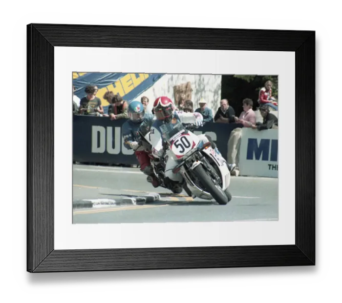 Framed Print : Paul Iddon (Suzuki) 1984 Formula One TT Framed Print : Paul Iddon (Suzuki) 1984 Formula One TT