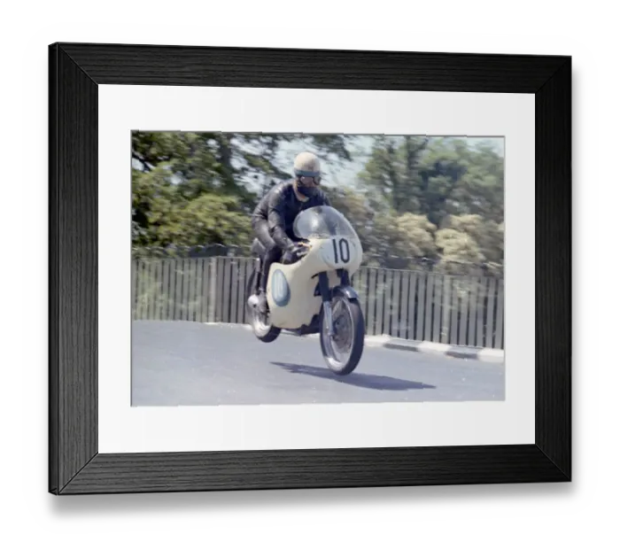 Framed Print : Bill Smith (AJS) 1965 Junior TT Framed Print : Bill Smith (AJS) 1965 Junior TT