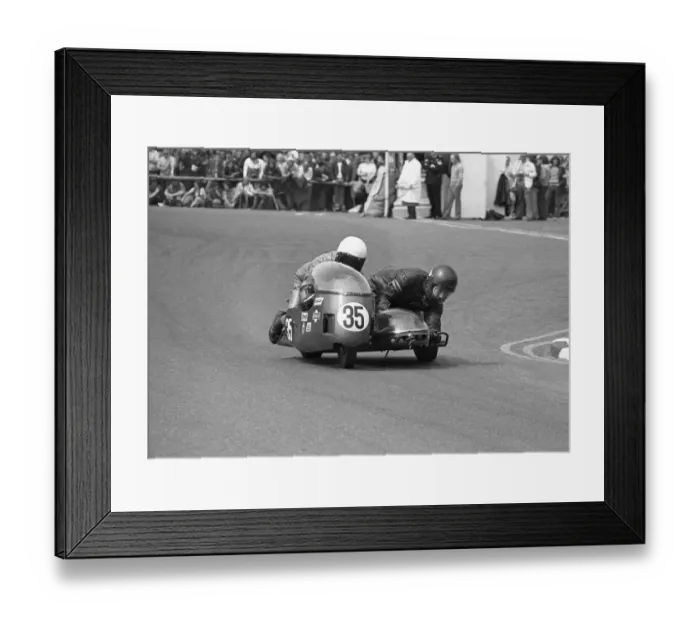 Framed Print : Mick Potter & Eddie Hammond (BSA) 1974 500cc Sidecar TT Framed Print : Mick Potter & Eddie Hammond (BSA) 1974 500cc Sidecar TT