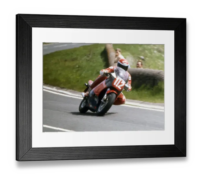 Framed Print : Gary Padgett (Suzuki) 1986 Production C TT Framed Print : Gary Padgett (Suzuki) 1986 Production C TT