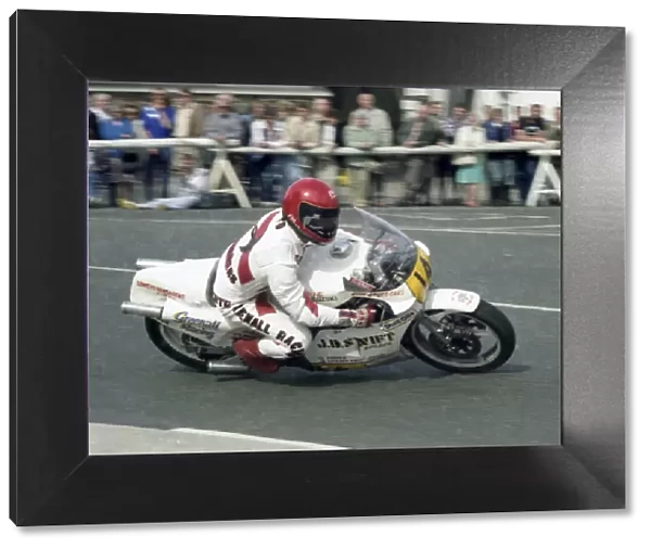 Ray Evans (Suzuki) 1986 Senior Manx Grand Prix