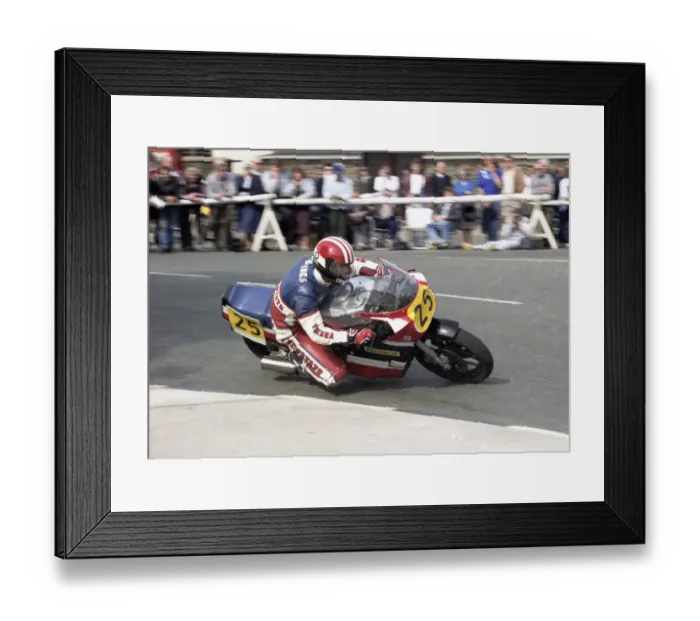 Framed Print : Grant Goodings (Suzuki) 1986 Senior Manx Grand Prix Framed Print : Grant Goodings (Suzuki) 1986 Senior Manx Grand Prix