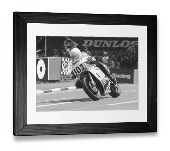 Framed Print : Steve Ward (Suzuki) 1986 Formula One TT Framed Print : Steve Ward (Suzuki) 1986 Formula One TT
