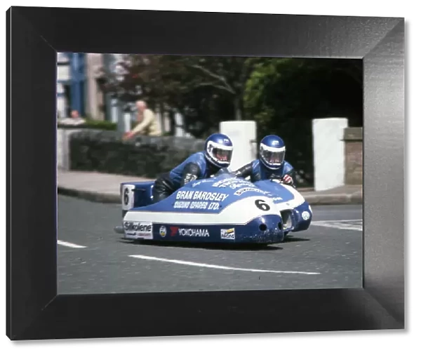 Lowry Burton & Pat Cushnahan (Yamaha) 1986 Sidecar TT