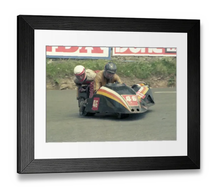 Framed Print : John Hartell & Tony Newsholme (Windle) 1986 Sidecar TT Framed Print : John Hartell & Tony Newsholme (Windle) 1986 Sidecar TT