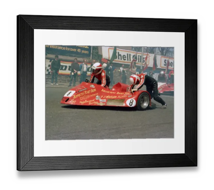 Framed Print : Artie Oates & Edda Oates (Yamaha) 1986 Sidecar TT Framed Print : Artie Oates & Edda Oates (Yamaha) 1986 Sidecar TT
