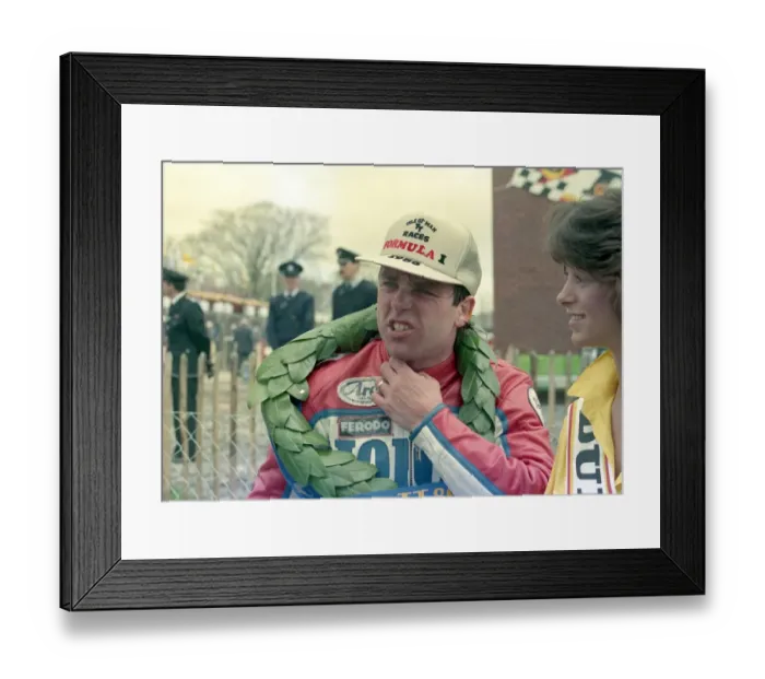 Framed Print : Geoff Johnson 1986 Formula One TT Framed Print : Geoff Johnson 1986 Formula One TT
