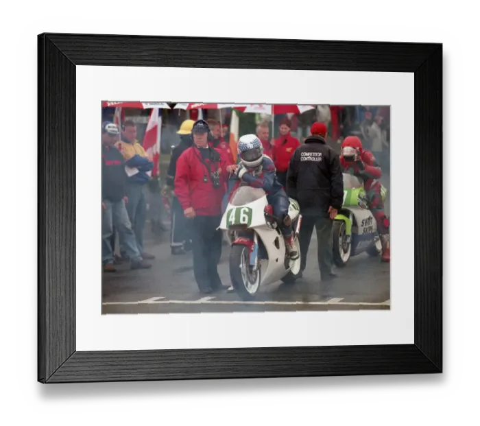 Framed Print : Bill Boldman (Honda) 1998 Lightweight TT Framed Print : Bill Boldman (Honda) 1998 Lightweight TT