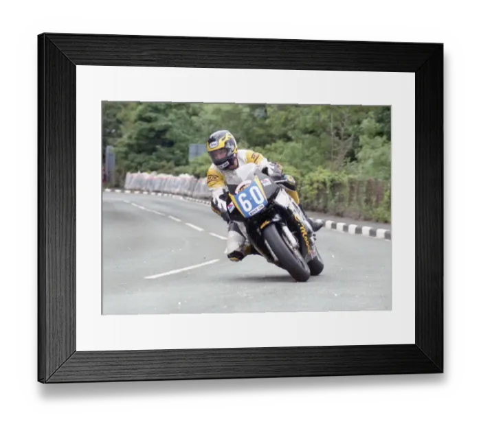 Framed Print : Steve Dey (AW Honda) 1998 Junior TT Framed Print : Steve Dey (AW Honda) 1998 Junior TT